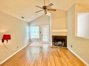 103 Windsor Ln in Williamsburg, VA - Building Photo - Building Photo