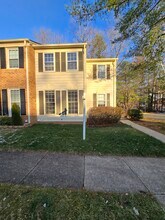 5515 Cheshire Meadows Way in Fairfax, VA - Building Photo - Building Photo