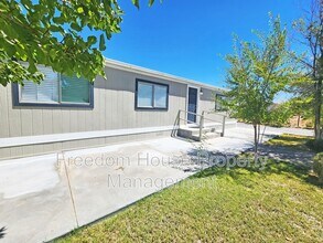 1830 Casey Rd in Pahrump, NV - Building Photo - Building Photo