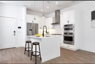 102 Legend Dr in Sleepy Hollow, NY - Building Photo - Building Photo