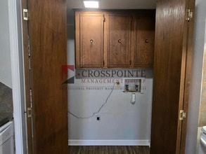 109 E Old Hwy 80 in White Oak, TX - Building Photo - Building Photo