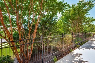 6653 Escena Blvd in Irving, TX - Building Photo - Building Photo