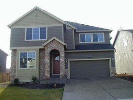 12073 SE Turley Pl in Happy Valley, OR - Building Photo