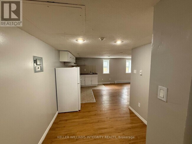 1435 Morisset Ave in Ottawa, ON - Building Photo - Building Photo