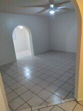 6101 W McKinley St in Phoenix, AZ - Building Photo - Building Photo