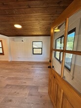 8220 Edison Dr in Ventura, CA - Building Photo - Building Photo