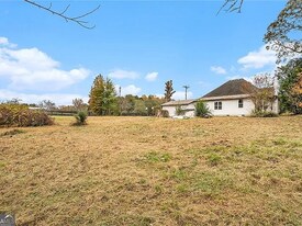 6219 Heardsville Rd in Cumming, GA - Building Photo