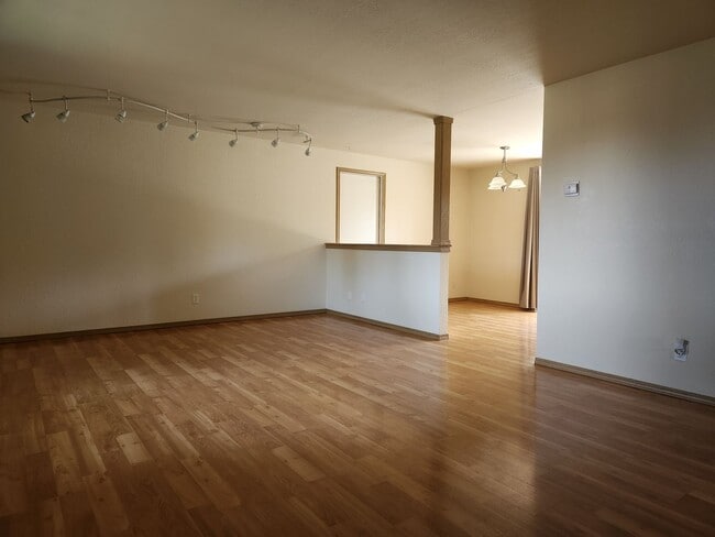 3370 Westminster Dr SE in Port Orchard, WA - Building Photo - Building Photo