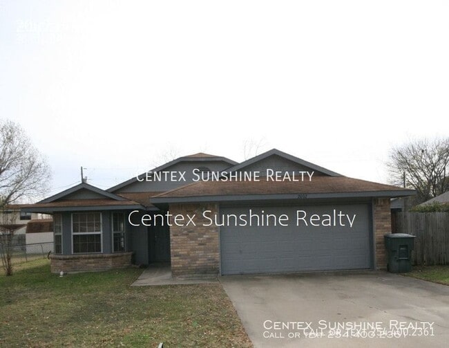 2002 Hinkle Ave in Killeen, TX - Building Photo - Building Photo