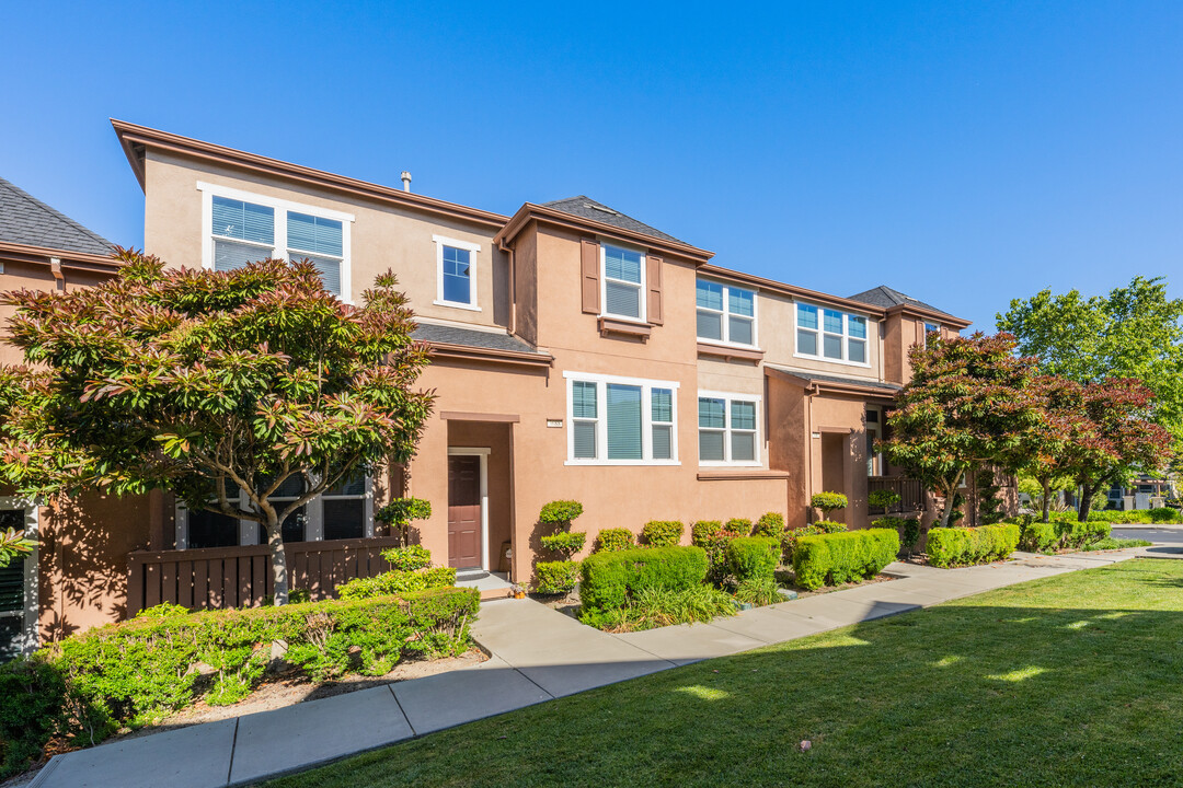 3688 Branding Iron Plz in Dublin, CA - Foto de edificio