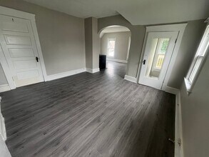 3511 Memphis Ave in Cleveland, OH - Building Photo - Building Photo