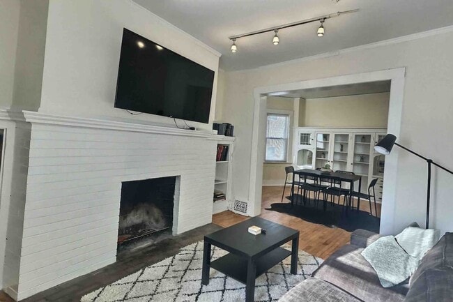 property at 2586 N Cramer St