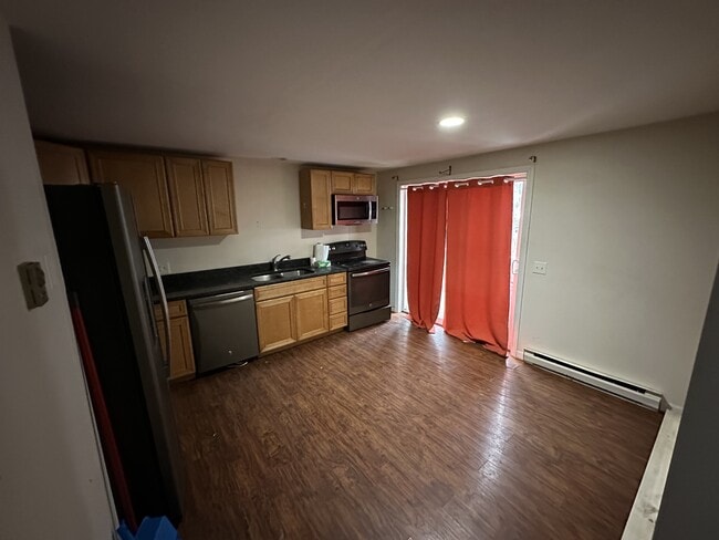 1 Colburn Dr in Orono, ME - Building Photo - Building Photo