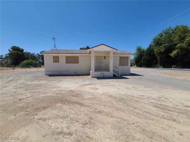 property at 981 W Shady Ln