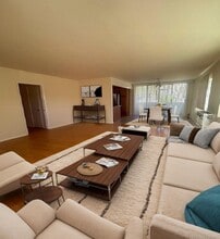 11813 Iowa Ave in Los Angeles, CA - Building Photo - Building Photo