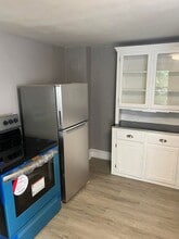 26 Saint Johns St, Unit Unit 2 in Middletown, CT - Building Photo - Building Photo