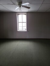 43 E California St in Mercersburg, PA - Building Photo - Building Photo