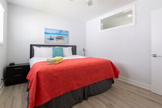 3217 NE 9th St in Pompano Beach, FL - Building Photo - Building Photo