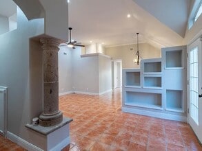 7105 N 5th St in McAllen, TX - Building Photo - Building Photo