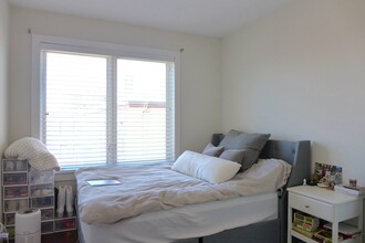 613 Massachusetts Ave, Unit 7 in Boston, MA - Building Photo - Building Photo