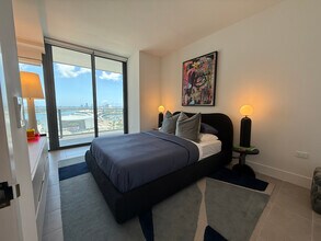 1127 NW 1st Pl, Unit A1 in Miami, FL - Building Photo - Building Photo
