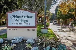1030 W MacArthur Blvd, Unit 1030-56 in Santa Ana, CA - Building Photo
