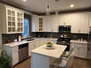 30 Copper Rock Rd in Walden, NY - Building Photo - Building Photo