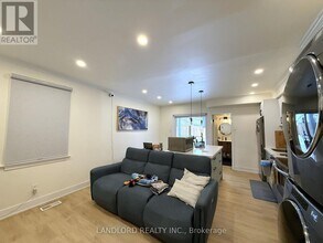 107 Nairn Ave in Toronto, ON - Building Photo - Building Photo