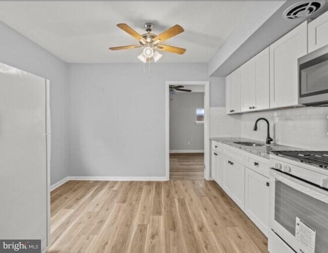 6017 N 11th St in Philadelphia, PA - Building Photo - Building Photo