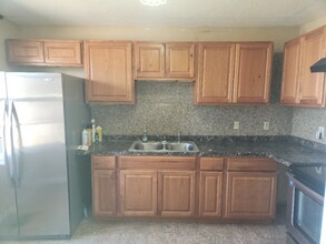 1141 15th Way SW in Birmingham, AL - Foto de edificio - Building Photo