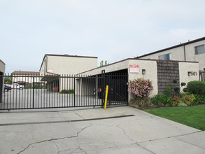 501 N Nicholson Ave in Monterey Park, CA - Building Photo - Building Photo