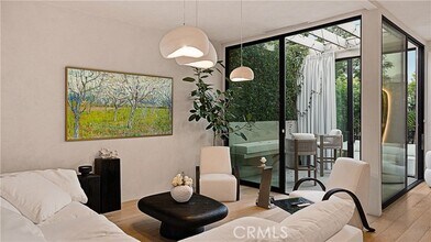 8840 Ashcroft Ave in West Hollywood, CA - Building Photo - Building Photo