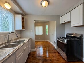 4605 Devonshire Rd in Detroit, MI - Building Photo - Building Photo