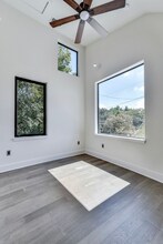 2900 Gonzales St in Austin, TX - Building Photo - Building Photo