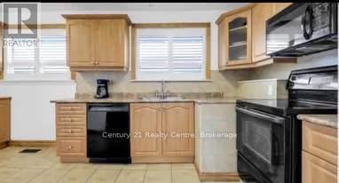 36 Kimbark Dr in Brampton, ON - Building Photo - Building Photo