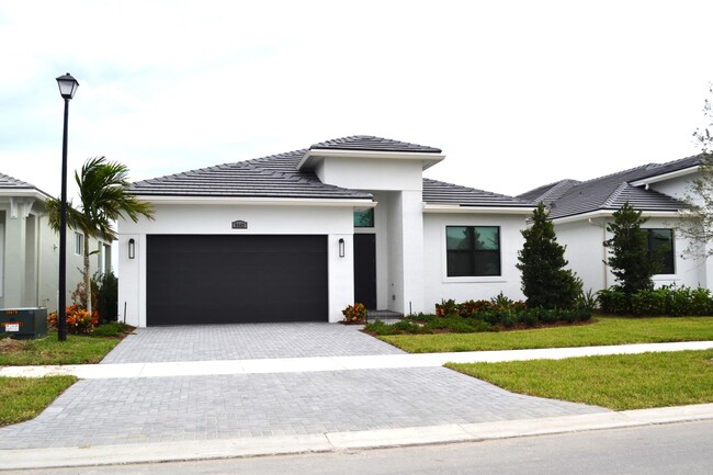 8449 Cantante Way in Port St. Lucie, FL - Foto de edificio - Building Photo