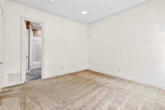 5600 Willow Bend Ct in Plano, TX - Building Photo - Building Photo