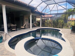6574 Amarone Ln in Naples, FL - Building Photo - Building Photo