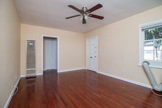 5107 Overland Ave in Culver City, CA - Building Photo - Building Photo