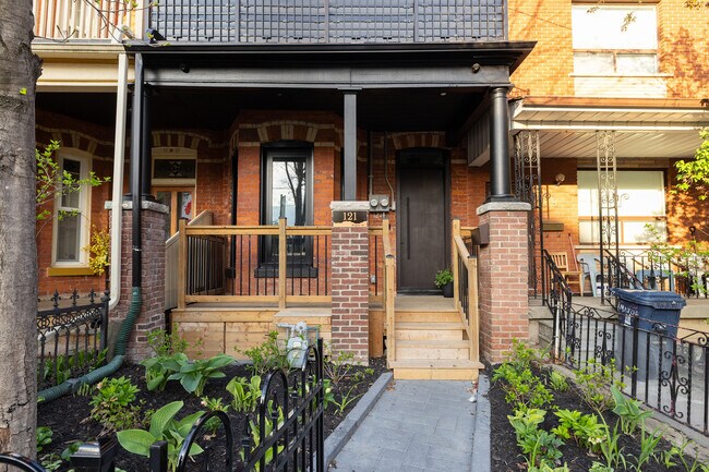 121 Major St in Toronto, ON - Building Photo - Building Photo