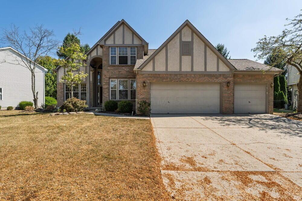 6117 Wynford Dr in Dublin, OH - Building Photo