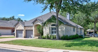 4801 Interlachen Ln in Austin, TX - Building Photo