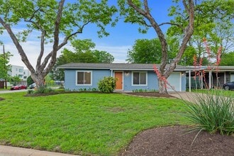 8001 Brockman St in Austin, TX - Building Photo - Building Photo