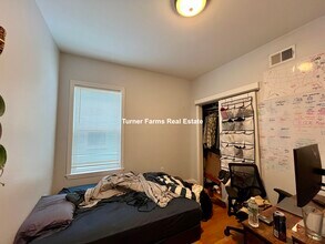 130 Boston St, Unit 2 in Boston, MA - Building Photo - Building Photo