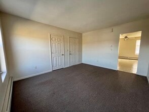 1 Winter St in Lincoln, RI - Building Photo - Building Photo