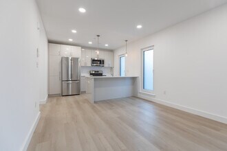 2837 Washington St, Unit 4 in Boston, MA - Building Photo - Building Photo
