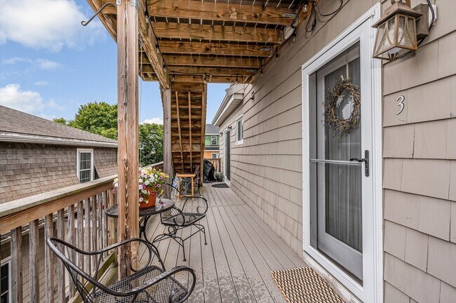 499 Humphrey St in Swampscott, MA - Building Photo - Building Photo