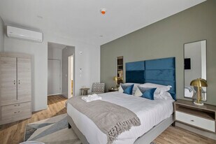 89 Cottage St in Middletown, NY - Building Photo