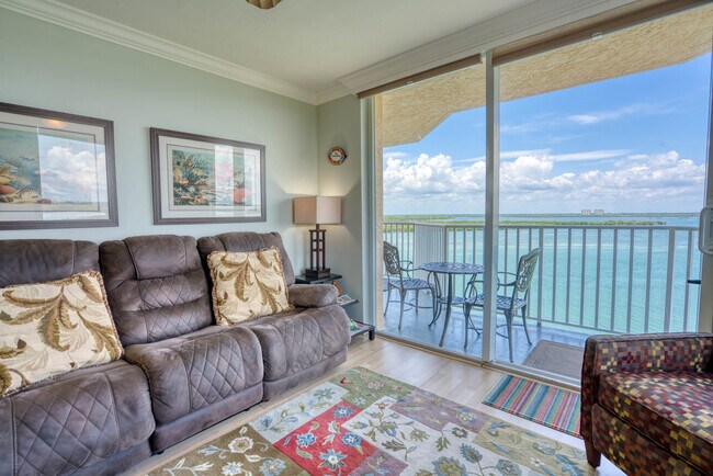 8771 Estero Blvd in Bonita Springs, FL - Building Photo - Building Photo