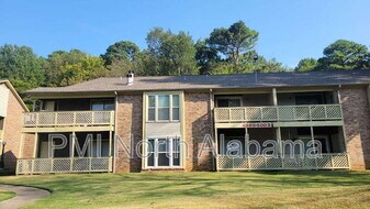 4988 7 Pine Cir in Huntsville, AL - Building Photo